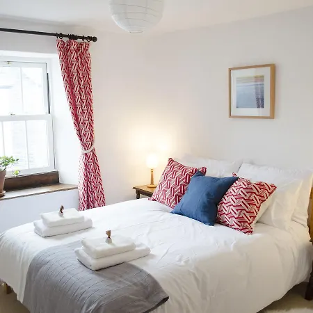 Holiday home Smithy Cottage, *