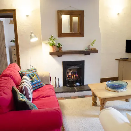 Smithy Cottage, Holiday home Kendal